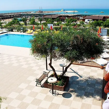 Monachus & Resort Side